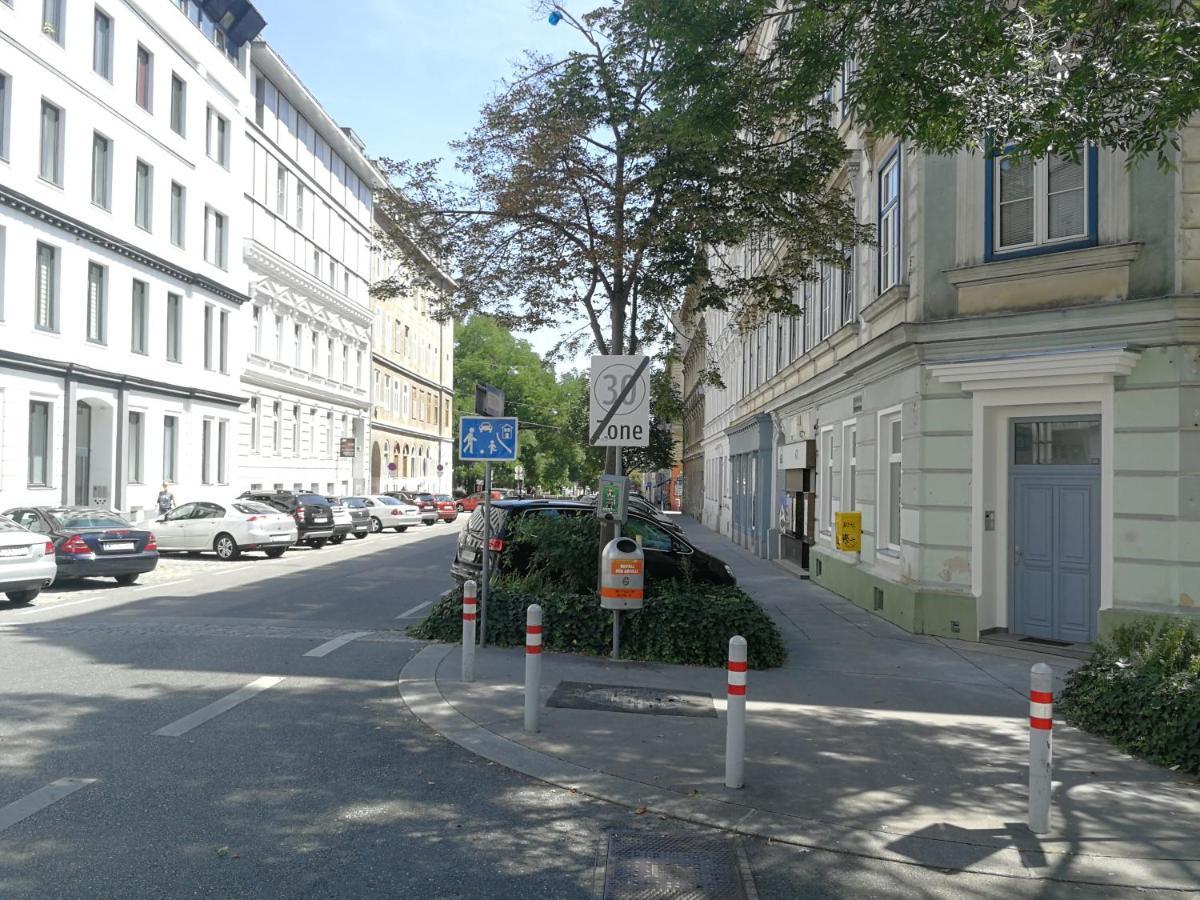 Vienna Gold Apartments - Contactless Check In Εξωτερικό φωτογραφία
