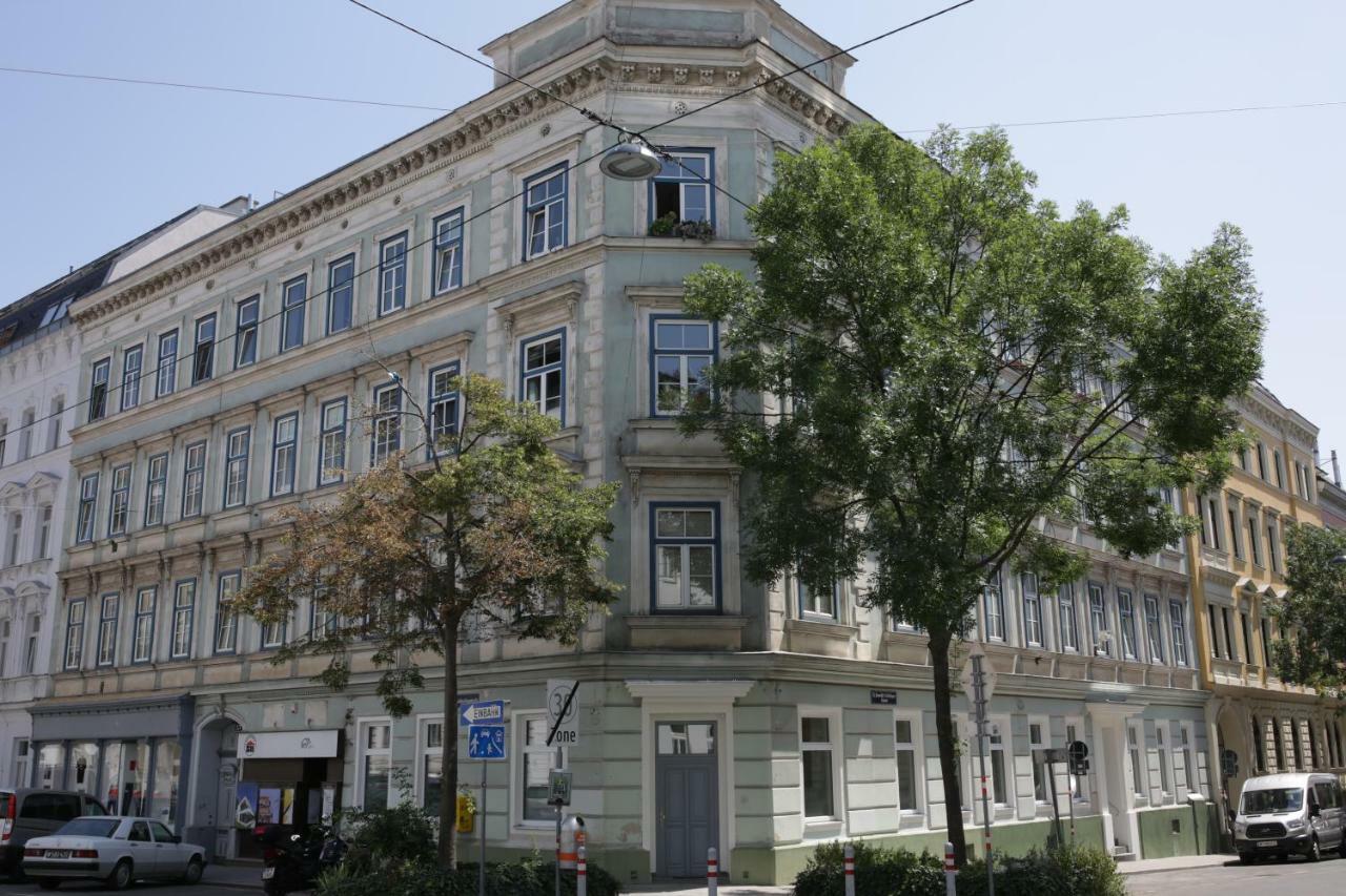 Vienna Gold Apartments - Contactless Check In Εξωτερικό φωτογραφία